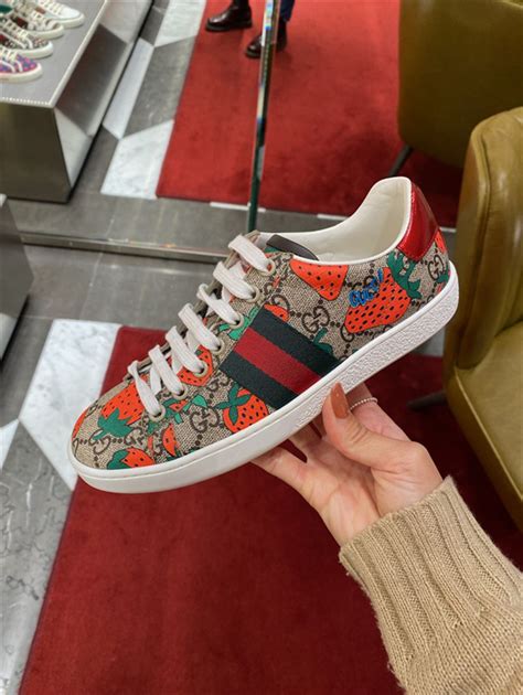 shoes gucci brand|Gucci shoes expensive.